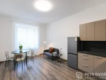 Prodej bytu 3+kk, Praha - Karlín, Pernerova, 71 m2