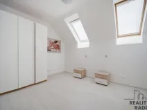 Pronájem bytu 2+kk, Pardubice, Dašická, 62 m2