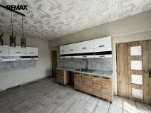 Prodej rodinného domu, Měník, 160 m2