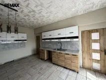 Prodej rodinného domu, Měník, 160 m2