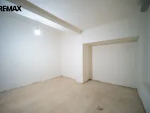 Prodej skladu, Praha - Libeň, náměstí Dr. Václava Holého, 19 m2