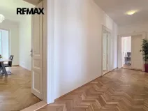 Pronájem kanceláře, Praha - Karlín, Sokolovská, 49 m2