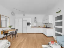 Prodej bytu 1+kk, Praha - Bubeneč, N. A. Někrasova, 49 m2
