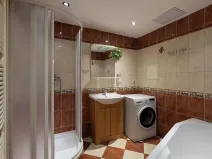 Dražba bytu 4+1, Zeleneč, Mstětická, 96 m2