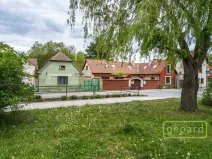 Prodej rodinného domu, Hostivice, Husovo náměstí, 66 m2