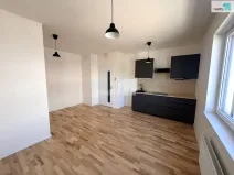 Pronájem bytu 1+kk, Dobřichovice, Randova, 34 m2