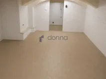 Pronájem skladu, Praha, náměstí Protifašistických bojovníků, 220 m2