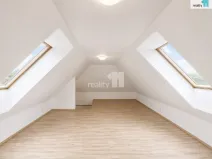 Pronájem bytu 2+kk, Praha - Hrdlořezy, Českobrodská, 64 m2