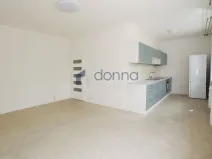 Pronájem bytu 1+kk, Praha, Hartigova, 36 m2