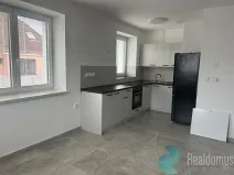 Pronájem bytu 2+kk, Trhové Sviny, Pekárenská, 41 m2