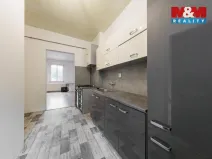 Pronájem bytu 2+1, Karlovy Vary, 1. máje, 55 m2