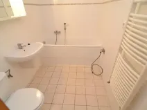 Pronájem bytu 1+kk, Praha - Vinohrady, Hradecká, 37 m2