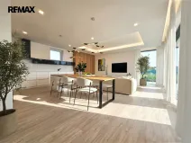 Prodej rodinného domu, Vestec, Čechova, 298 m2