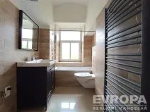 Pronájem bytu 2+kk, Vrchlabí, Nádražní, 63 m2