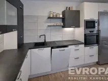 Pronájem bytu 3+1, Nehvizdy, Gabčíkova, 68 m2