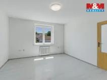 Prodej bytu 3+1, Slavětín, Nádražní, 64 m2