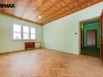 Prodej bytu 2+1, Praha - Malešice, Káranská, 54 m2