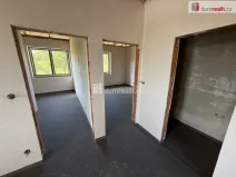 Prodej bytu 3+kk, Tehov, 83 m2