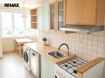 Prodej bytu 2+1, Karlovy Vary - Stará Role, Závodu míru, 68 m2