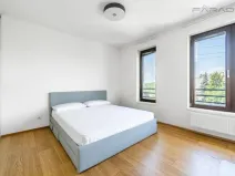 Pronájem bytu 3+kk, Praha - Hloubětín, Nademlejnská, 86 m2