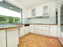 Pronájem rodinného domu, Praha - Nebušice, K vinicím, 230 m2