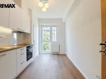 Pronájem bytu 2+1, Praha - Vršovice, Amurská, 73 m2