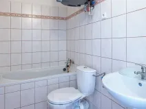 Pronájem bytu 1+kk, Praha - Kobylisy, Náhorní, 19 m2