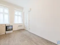 Pronájem bytu 1+1, Praha - Žižkov, Husitská, 28 m2