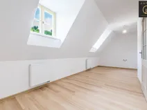 Prodej bytu 2+kk, Jáchymov, náměstí Republiky, 67 m2