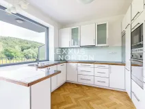 Pronájem rodinného domu, Praha - Nebušice, K vinicím, 230 m2