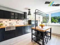 Prodej rodinného domu, Radim, 258 m2