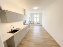 Pronájem bytu 2+kk, Praha, Lublaňská, 45 m2