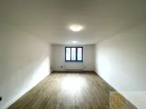 Pronájem bytu 2+kk, Tábor, Erbenova, 60 m2