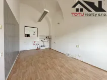 Pronájem obchodního prostoru, Jaroměř, Zdeňka Němečka, 82 m2