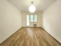 Pronájem bytu 2+1, Praha, Šantrochova, 59 m2