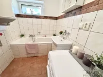 Prodej bytu 2+1, Sklené, 49 m2