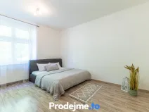 Pronájem bytu 1+1, Praha - Smíchov, Bieblova, 42 m2