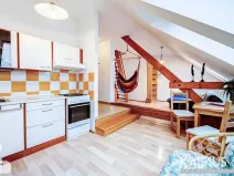 Pronájem bytu 2+kk, Hradec Králové, Zelená, 39 m2