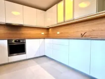 Pronájem vily, Průhonice, Sadová, 350 m2