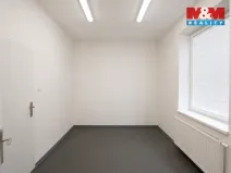 Pronájem obchodního prostoru, Pardubice - Zelené Předměstí, 17. listopadu, 82 m2