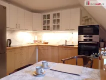 Prodej bytu 3+1, Karlovy Vary - Rybáře, Severní, 87 m2