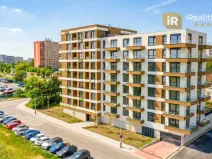 Pronájem garážového stání, Praha - Černý Most, Arnošta Valenty, 14 m2