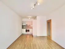 Pronájem bytu 2+kk, Praha - Nusle, Kloboučnická, 50 m2