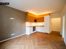 Pronájem bytu 2+kk, Praha - Braník, Branická, 39 m2