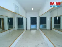 Pronájem obchodního prostoru, Teplice - Trnovany, Masarykova třída, 200 m2