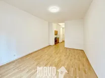 Prodej bytu 1+kk, Praha - Nusle, Kloboučnická, 35 m2