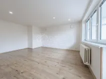 Prodej bytu 3+1, Praha - Satalice, U obory, 78 m2
