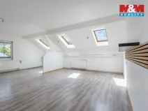 Pronájem bytu 3+kk, Nový Bor, Tržní náměstí, 92 m2