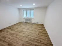 Pronájem bytu 3+1, Ústí nad Labem - Střekov, Truhlářova, 60 m2