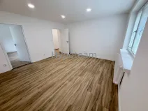 Pronájem bytu 3+1, Ústí nad Labem - Střekov, Truhlářova, 60 m2